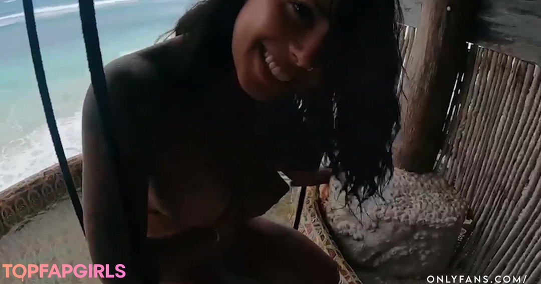 Foto desnuda filtrada de OnlyFans de Gina Valentina #174 Foto desnuda filtrada de OnlyFans de Gina Valentina #174