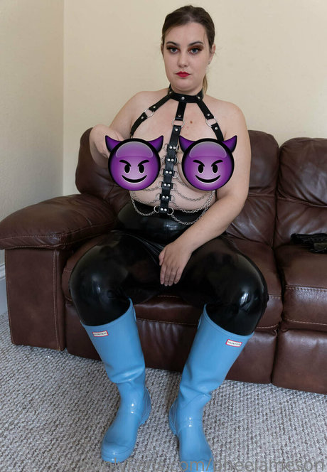 Foto desnuda filtrada de OnlyFans de Pheejameson