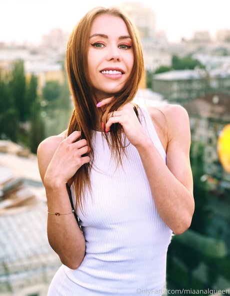 Mianaughtygirl