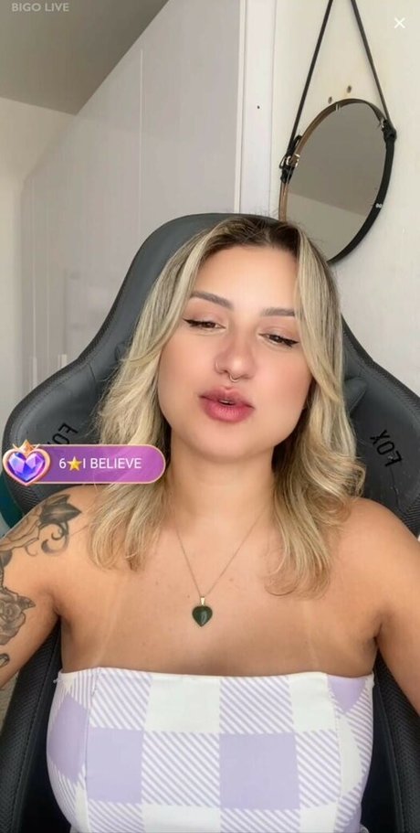 Foto desnuda filtrada de OnlyFans de Trimonica