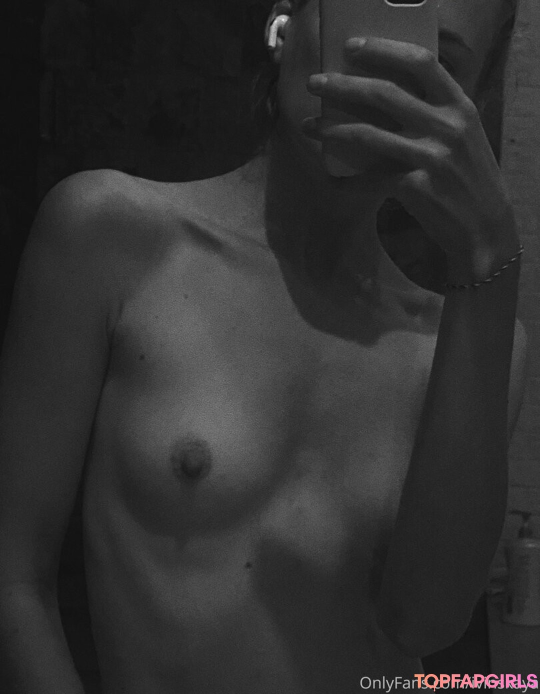 Foto desnuda filtrada de OnlyFans de Iviivinskaya #12 Foto desnuda filtrada de OnlyFans de Iviivinskaya #12