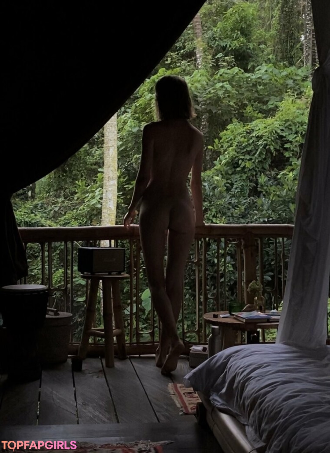 Foto desnuda filtrada de OnlyFans de Iviivinskaya #18 Foto desnuda filtrada de OnlyFans de Iviivinskaya #18