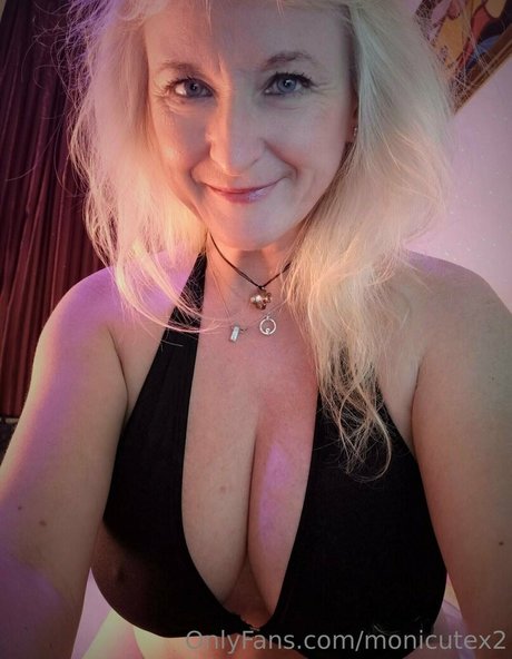 Monicutex2