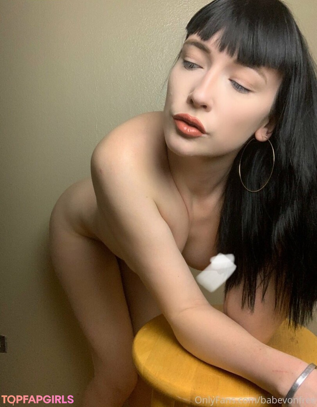 Foto desnuda filtrada de OnlyFans de Babevonfree #71 Foto desnuda filtrada de OnlyFans de Babevonfree #71