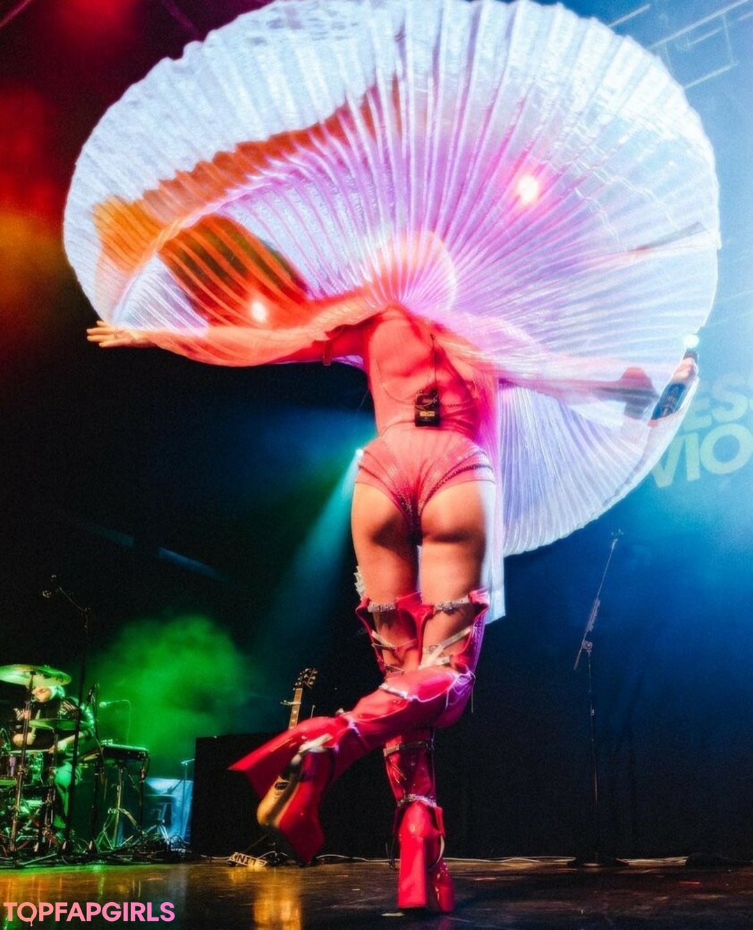 Foto desnuda filtrada de OnlyFans de Tessa Violet #32 Foto desnuda filtrada de OnlyFans de Tessa Violet #32