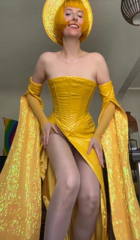 Tessa Violet