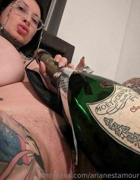 Foto desnuda filtrada de OnlyFans de Arianestamour