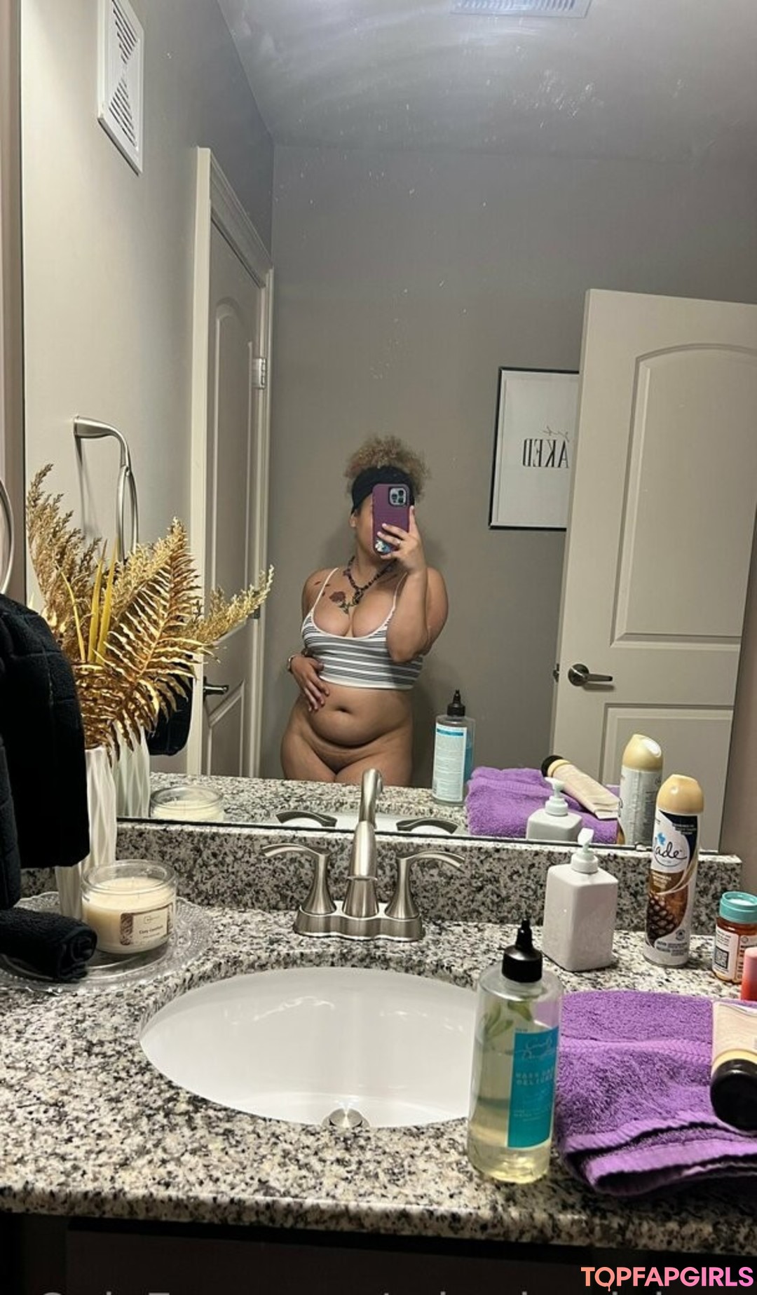 Foto desnuda filtrada de OnlyFans de Missdominican #20 Foto desnuda filtrada de OnlyFans de Missdominican #20