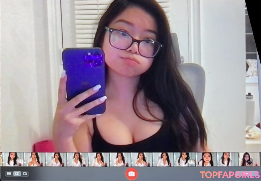 Foto desnuda filtrada de OnlyFans de Fruitypoppin #195 Foto desnuda filtrada de OnlyFans de Fruitypoppin #195