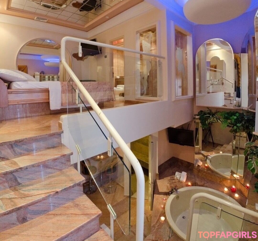 Foto desnuda filtrada de OnlyFans de Moonalessa #205 Foto desnuda filtrada de OnlyFans de Moonalessa #205