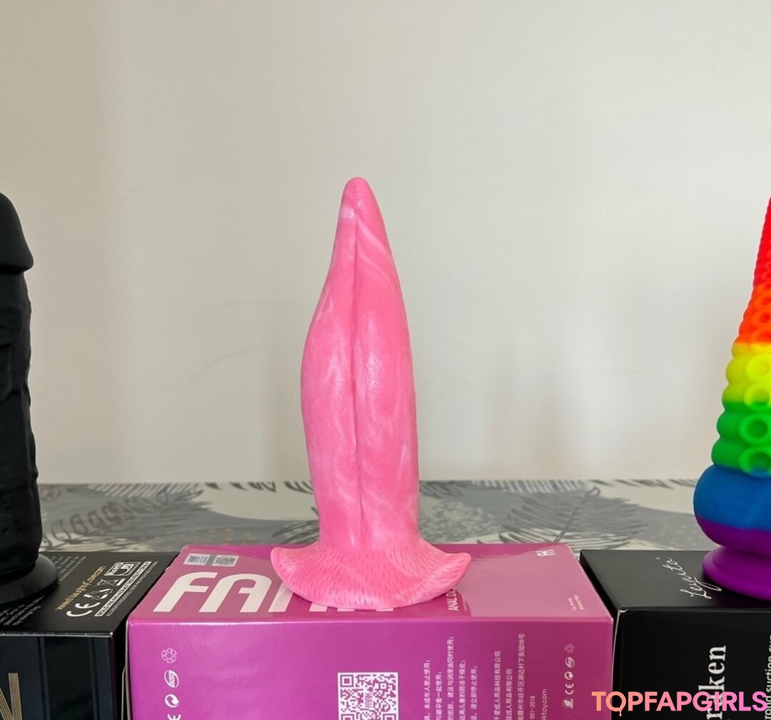 Foto desnuda filtrada de OnlyFans de Moonalessa #392 Foto desnuda filtrada de OnlyFans de Moonalessa #392