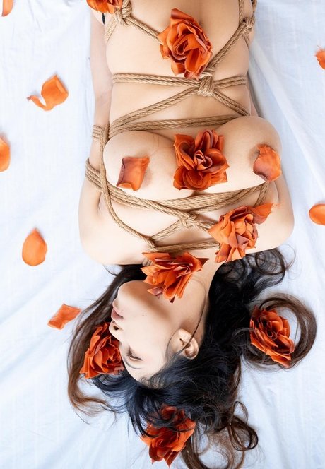 Foto desnuda filtrada de OnlyFans de Ai Natsumi