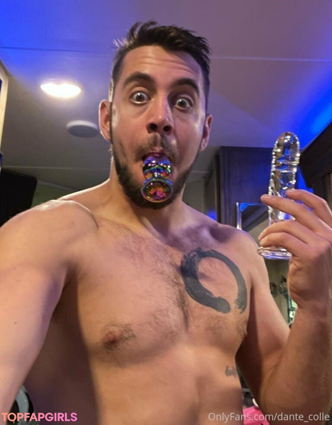 Foto desnuda filtrada de OnlyFans de Dantecolle #92 Foto desnuda filtrada de OnlyFans de Dantecolle #92