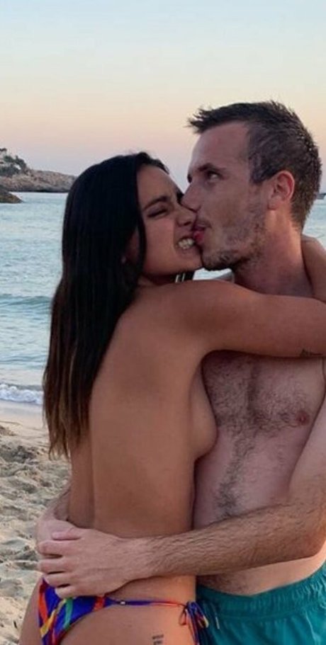 Foto desnuda filtrada de OnlyFans de Carla Guetta Cohen