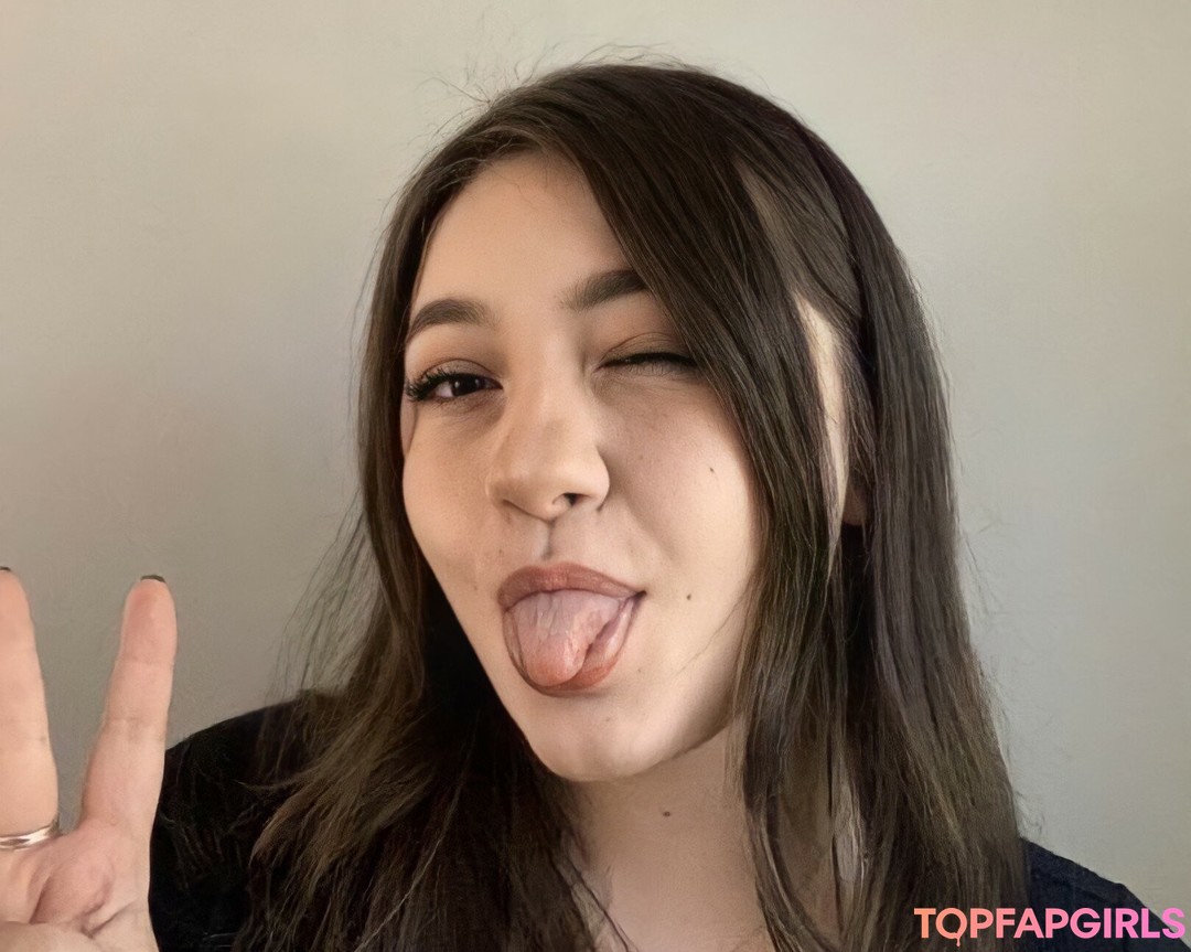 Foto desnuda filtrada de OnlyFans de Bananabrea #19 Foto desnuda filtrada de OnlyFans de Bananabrea #19