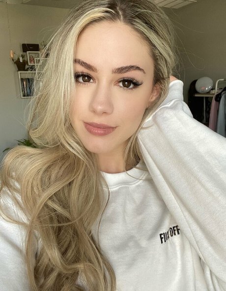 LuluLuvely