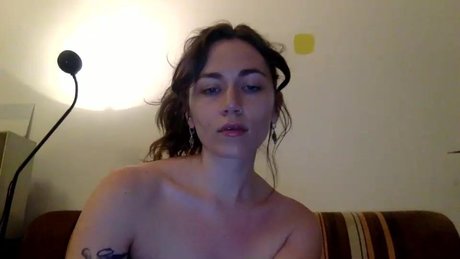 Foto desnuda filtrada de OnlyFans de Olive Cutie