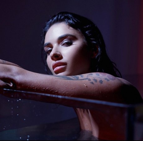Foto desnuda filtrada de OnlyFans de Olia V