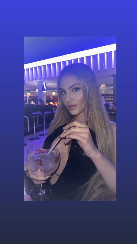 Foto desnuda filtrada de OnlyFans de Olgasecret