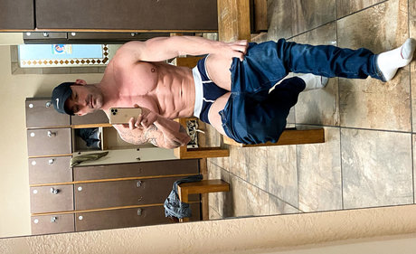 Foto desnuda filtrada de OnlyFans de Jw