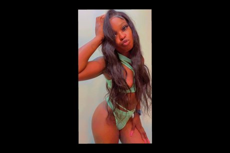 Foto desnuda filtrada de OnlyFans de 