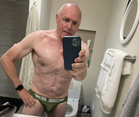 Foto desnuda filtrada de OnlyFans de Oceanguy