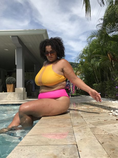 Foto desnuda filtrada de OnlyFans de Gina