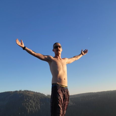 Foto desnuda filtrada de OnlyFans de Omar
