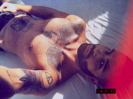 Foto desnuda filtrada de OnlyFans de Nik