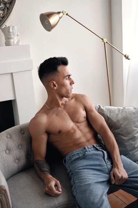 Nikolis
