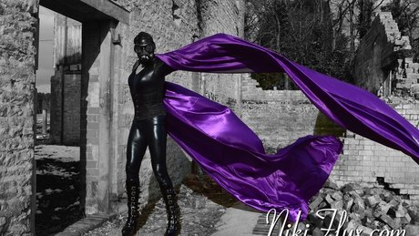 Foto desnuda filtrada de OnlyFans de Flux