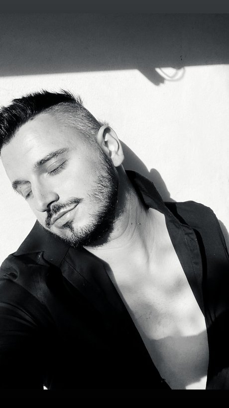 Foto desnuda filtrada de OnlyFans de Petar Angelov Angelov