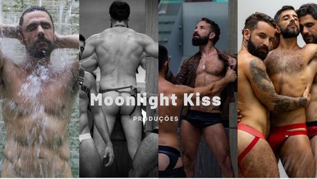 Foto desnuda filtrada de OnlyFans de Moonlightkiss Produes