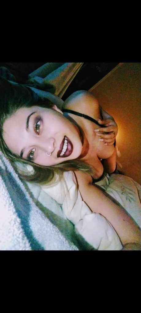 Foto desnuda filtrada de OnlyFans de Amanda