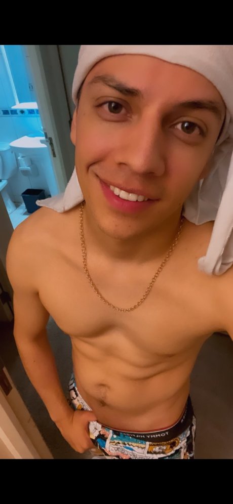 Foto desnuda filtrada de OnlyFans de Pablitopesadilla
