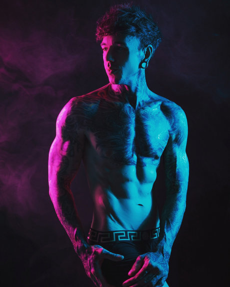 Foto desnuda filtrada de OnlyFans de Oscar Wylde