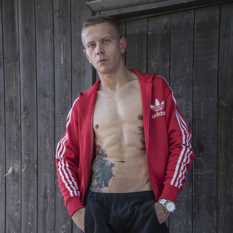 Foto desnuda filtrada de OnlyFans de Oscar Wood