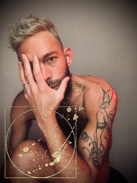 Foto desnuda filtrada de OnlyFans de Oscar Hm