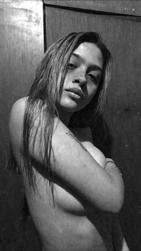 Foto desnuda filtrada de OnlyFans de Ori