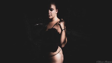Foto desnuda filtrada de OnlyFans de Onlymoecee