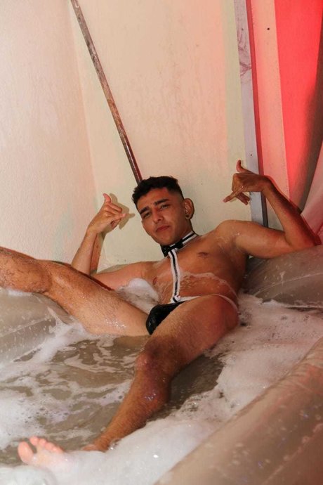Foto desnuda filtrada de OnlyFans de Jasons
