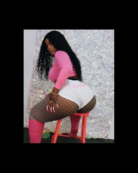Foto desnuda filtrada de OnlyFans de Prettyblaccc