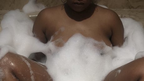 Foto desnuda filtrada de OnlyFans de Poppi