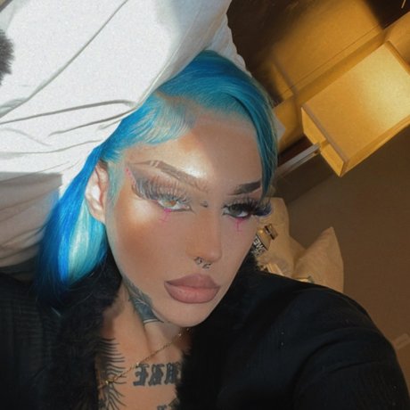 Foto desnuda filtrada de OnlyFans de Poison