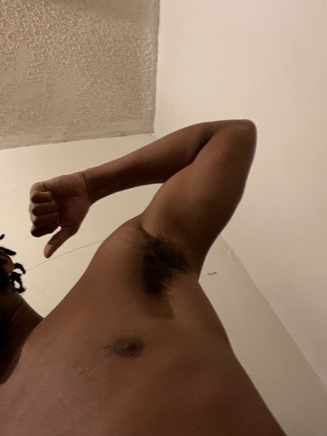 Foto desnuda filtrada de OnlyFans de Playboy