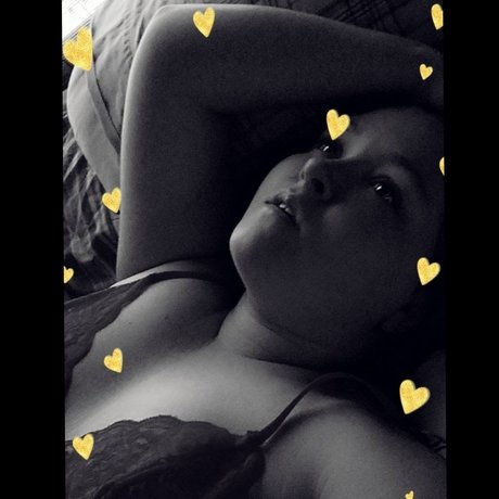 Foto desnuda filtrada de OnlyFans de Nichol