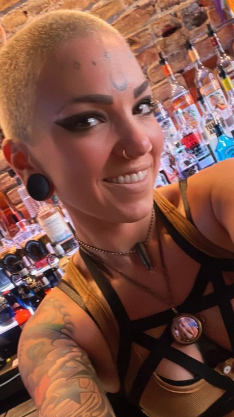 Pixie Lehaj