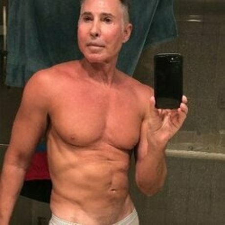Foto desnuda filtrada de OnlyFans de Pinocchio8