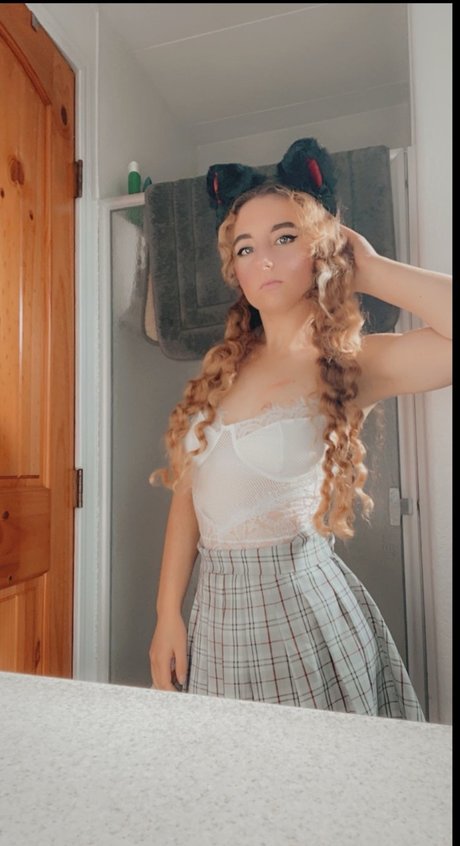 Foto desnuda filtrada de OnlyFans de Sati