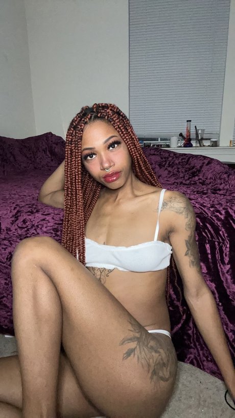 Foto desnuda filtrada de OnlyFans de Phoenix